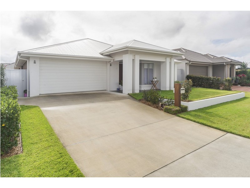 24 Millstream Place, Pimpama QLD 4209