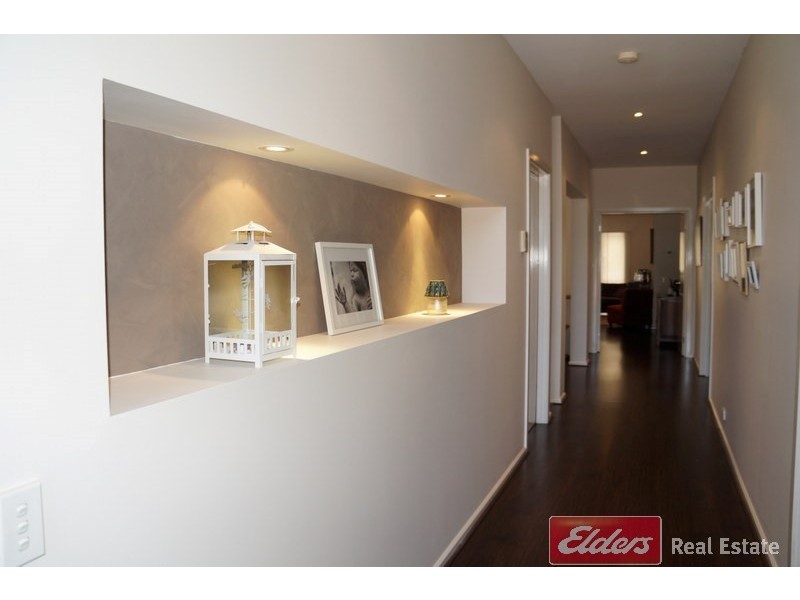 103 Shoalhaven Circuit, Mawson Lakes SA 5095