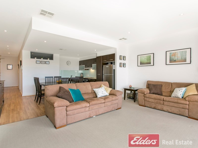205/1-5 Euston Walk, Mawson Lakes SA 5095