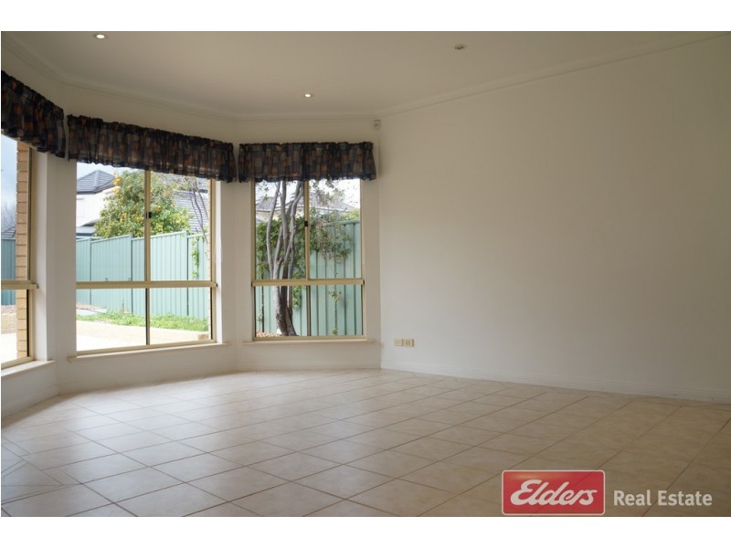 6 Pomarine Street, Mawson Lakes SA 5095