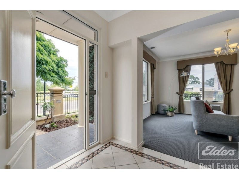 103 Shearwater Drive, Mawson Lakes SA 5095