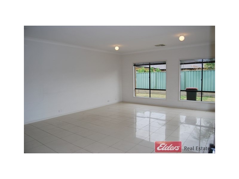 31 Innes Circuit, Mawson Lakes SA 5095