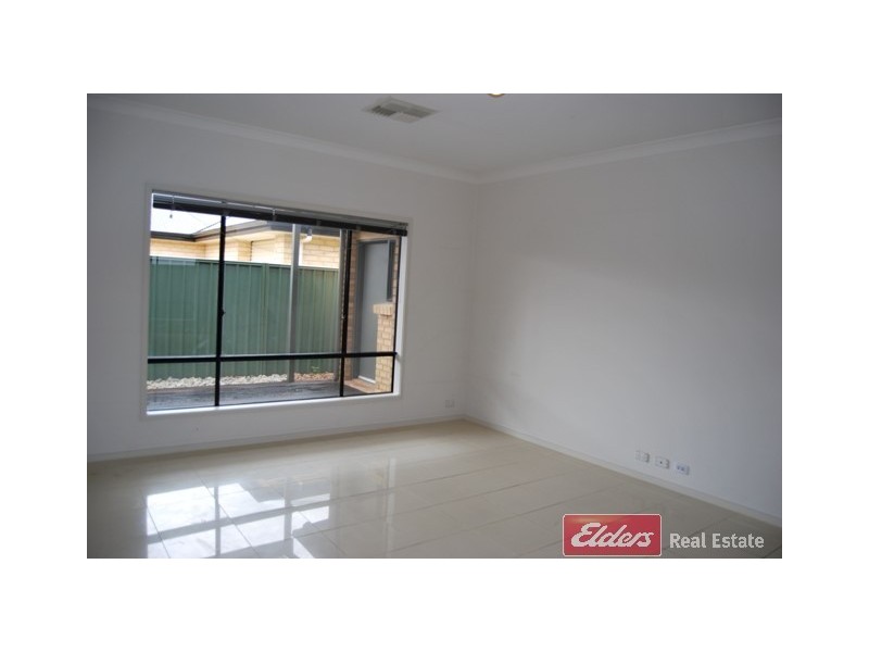 31 Innes Circuit, Mawson Lakes SA 5095