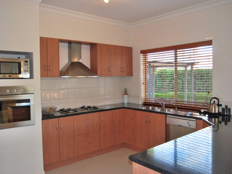 33 The Walk, Mawson Lakes SA 5095