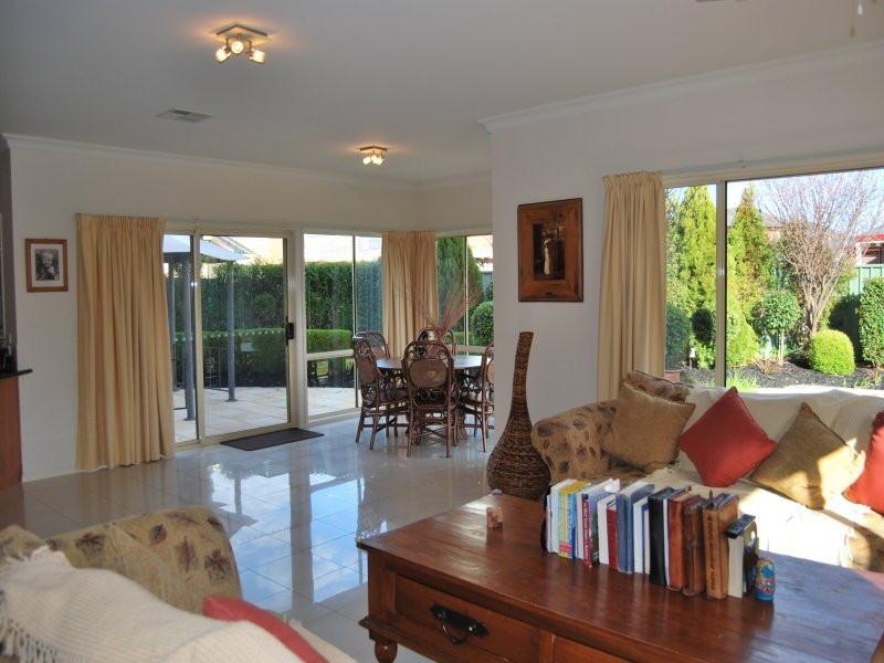 33 The Walk, Mawson Lakes SA 5095