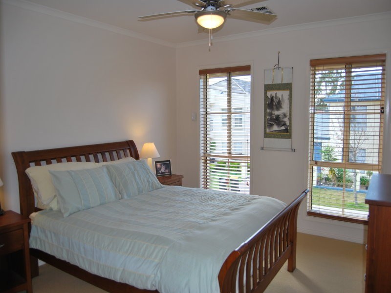 33 The Walk, Mawson Lakes SA 5095