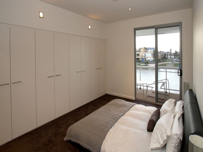 2/39 Douglas Drive, Mawson Lakes SA 5095