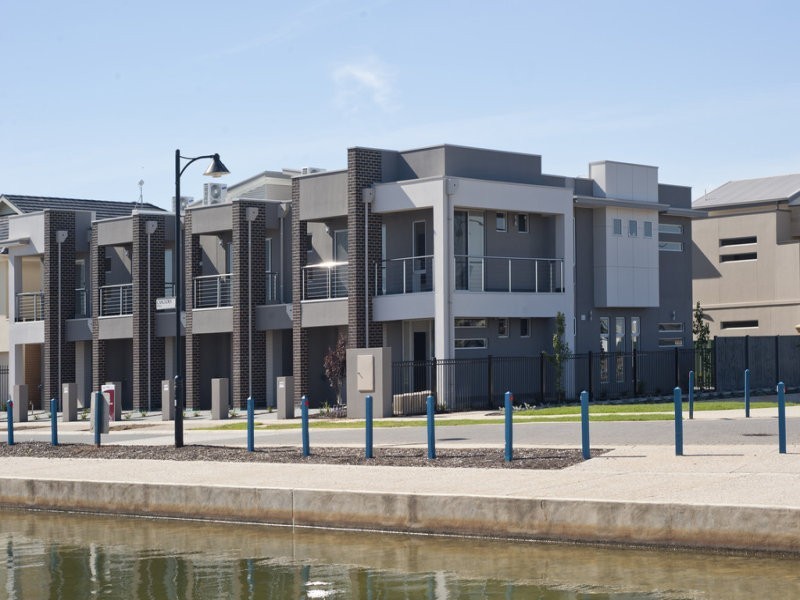 84 Cascades Drive, Mawson Lakes SA 5095