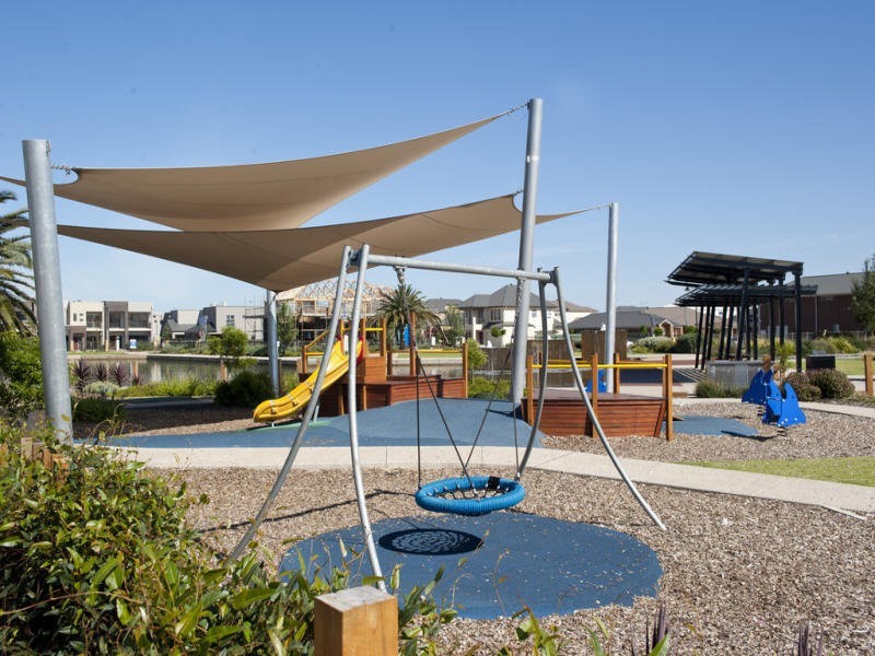 84 Cascades Drive, Mawson Lakes SA 5095