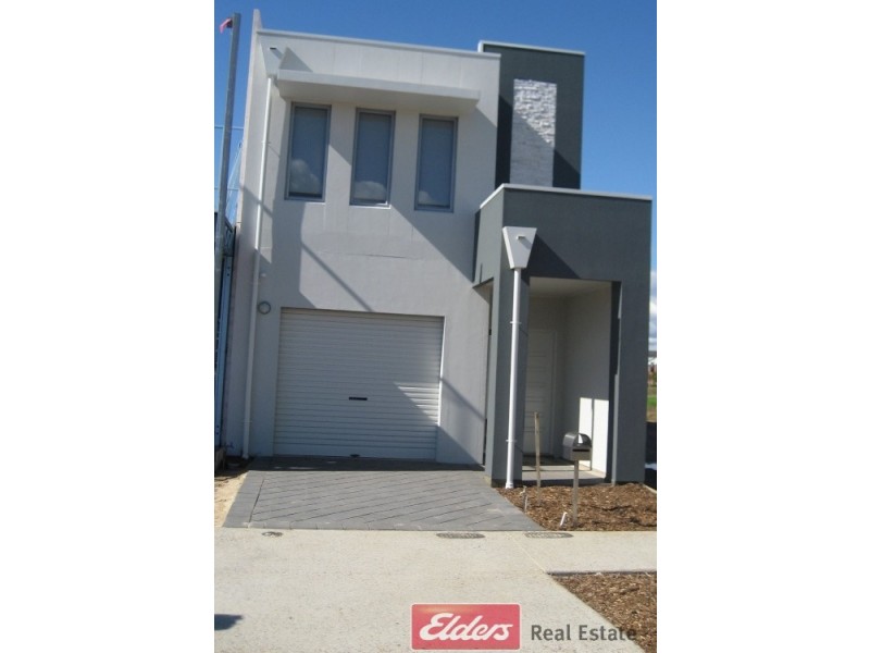 82 Harvey Circuit, Mawson Lakes SA 5095