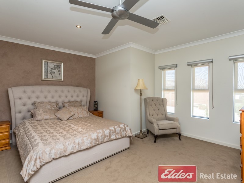 47 Bimini Crescent, Mawson Lakes SA 5095