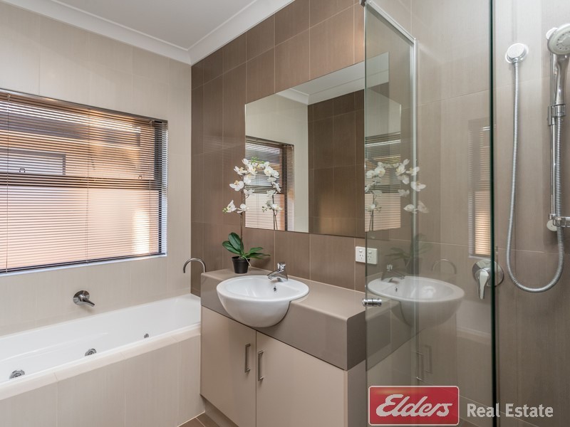 47 Bimini Crescent, Mawson Lakes SA 5095