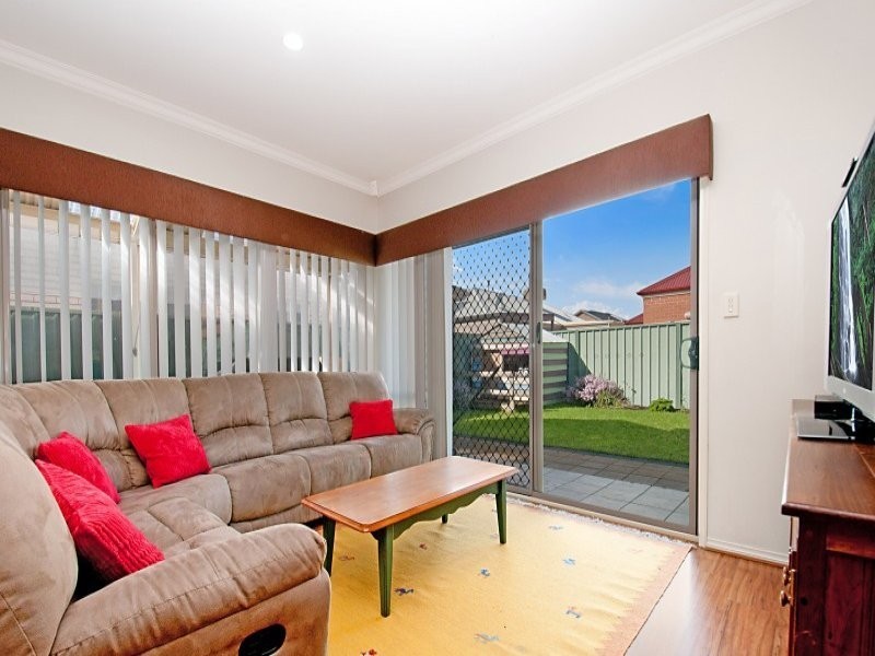 6 Heard Avenue, Mawson Lakes SA 5095