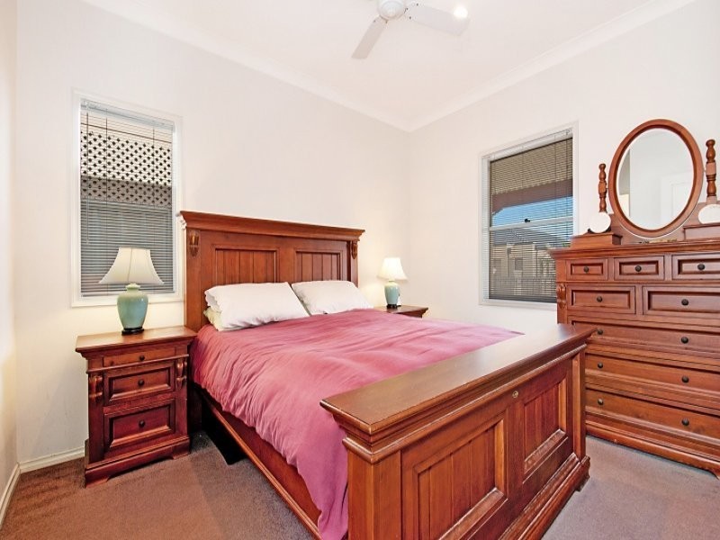 6 Heard Avenue, Mawson Lakes SA 5095