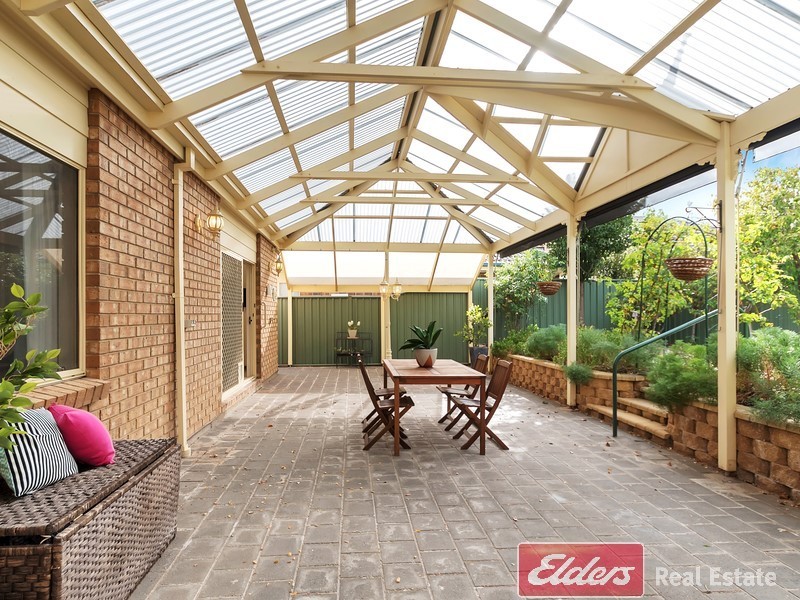 4 Hamilton Place, Mawson Lakes SA 5095