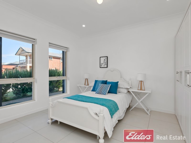 41 Bimini Crescent, Mawson Lakes SA 5095