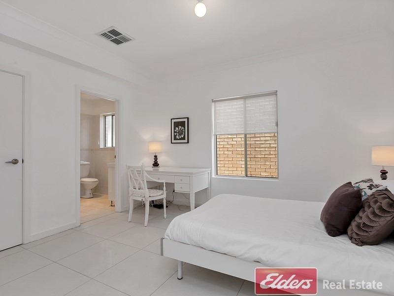 41 Bimini Crescent, Mawson Lakes SA 5095
