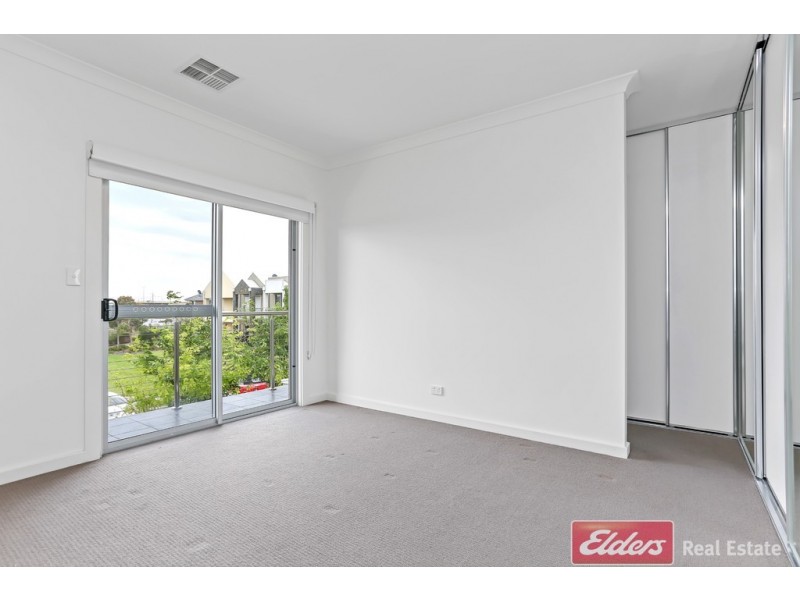 38 Broadwater Crescent, Mawson Lakes SA 5095