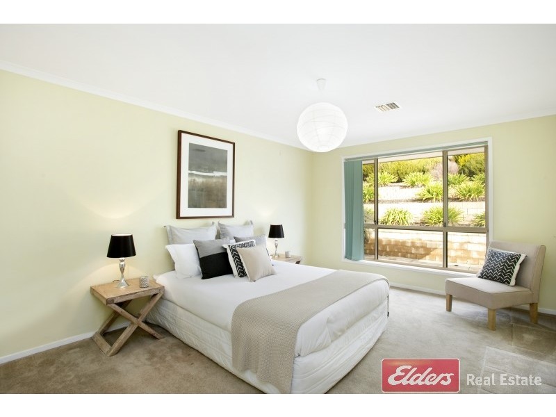 2 Carrail Grove, Greenwith SA 5125