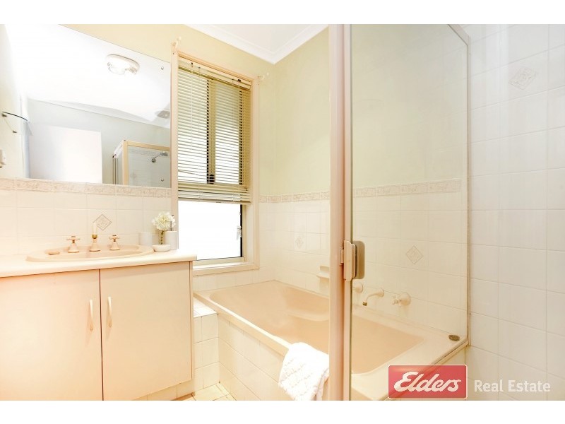 2 Carrail Grove, Greenwith SA 5125