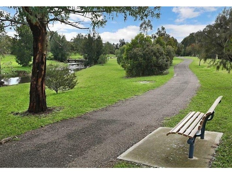 6 Harvey Circuit, Mawson Lakes SA 5095