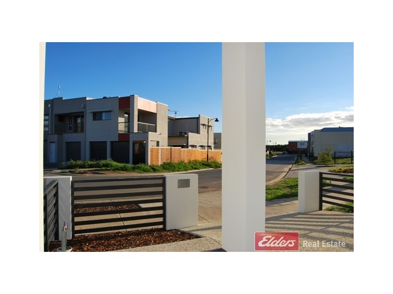 64 Harvey Circuit, Mawson Lakes SA 5095