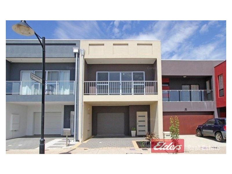 8 Mackenzie Circuit, Mawson Lakes SA 5095