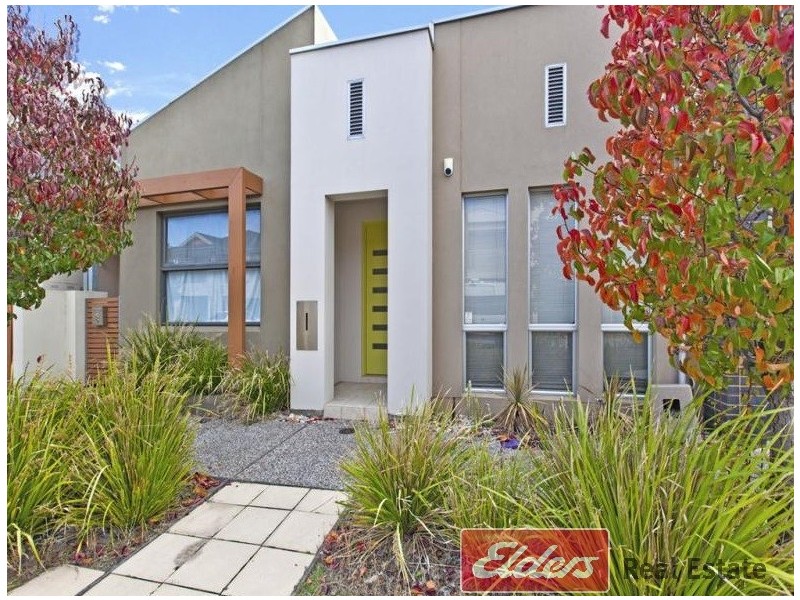 10 Robinson Street, Mawson Lakes SA 5095