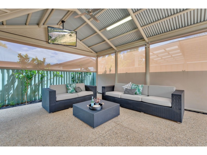 11 Creekview Drive, Mawson Lakes SA 5095