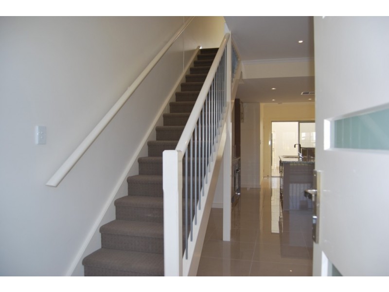 19 Keelall Lane, Mawson Lakes SA 5095