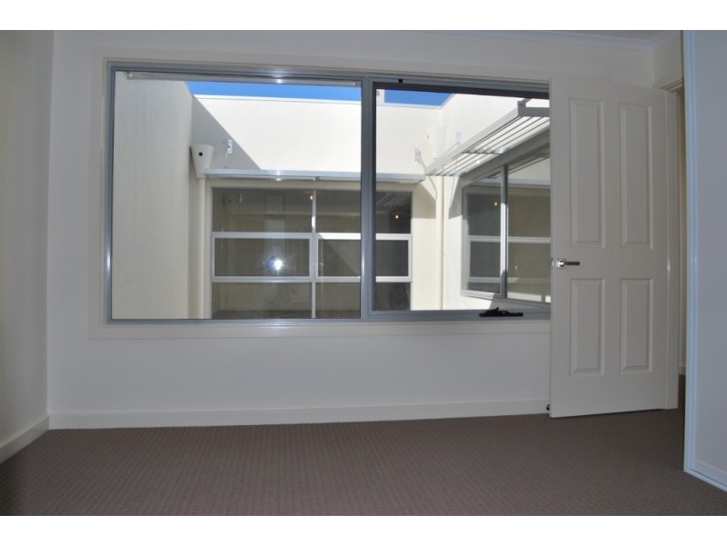 19 Keelall Lane, Mawson Lakes SA 5095