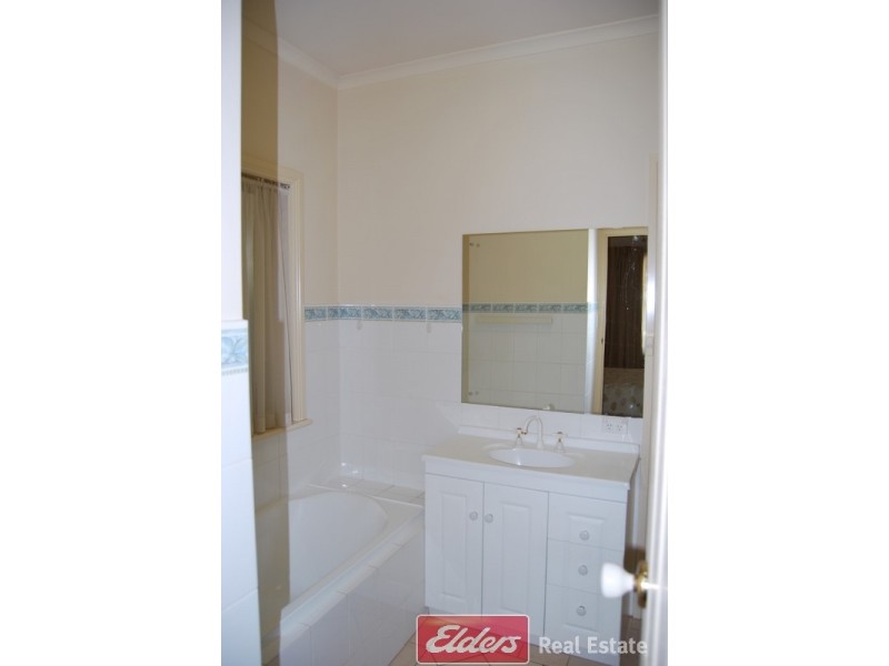 3 Cherry Lane, Mawson Lakes SA 5095