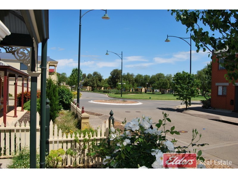 3 Cherry Lane, Mawson Lakes SA 5095