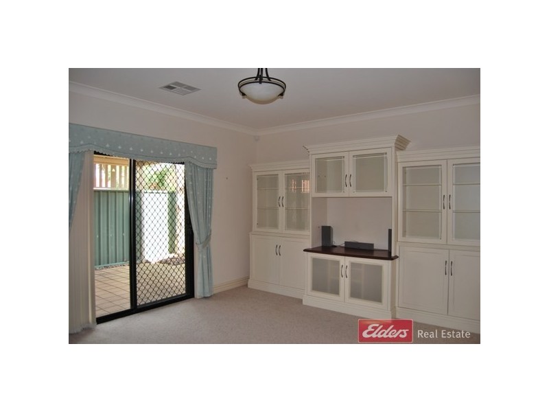 17 Rosella Street, Mawson Lakes SA 5095