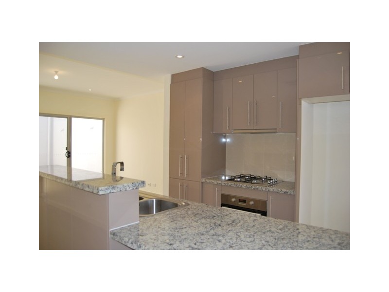 21 Keellal Lane, Mawson Lakes SA 5095