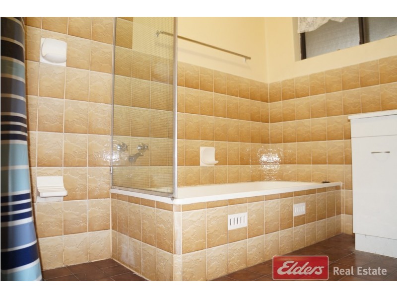 1 Jeffs Street, Campbelltown SA 5074