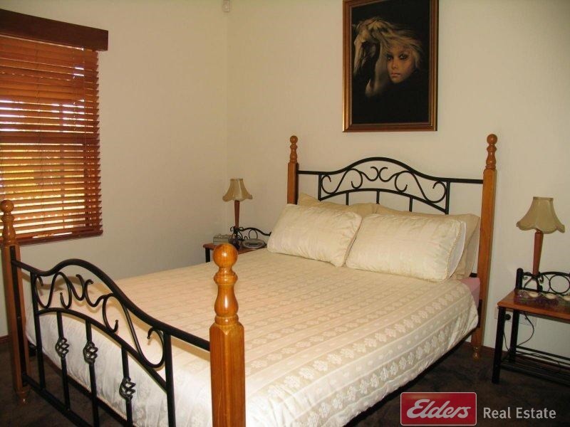 1 Coopers Crescent, Mawson Lakes SA 5095