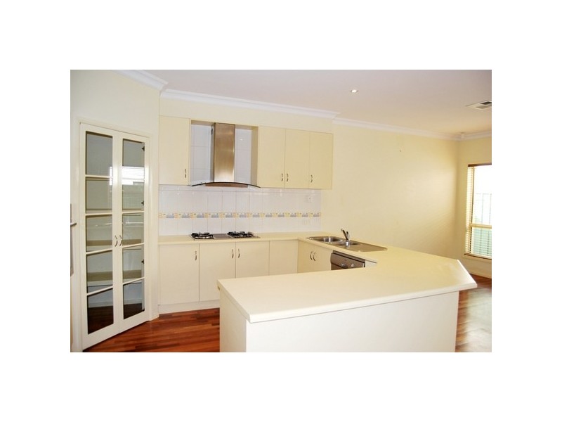 14 Elder Drive, Mawson Lakes SA 5095