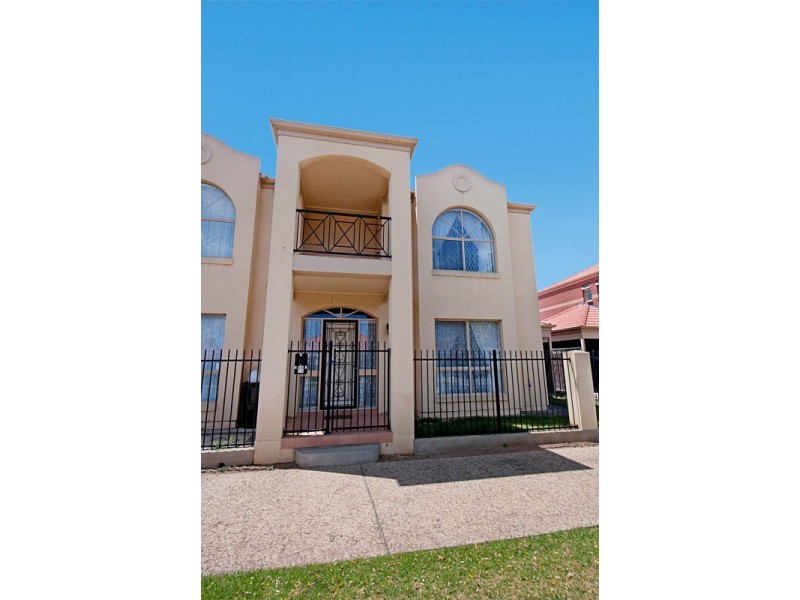 2/210 Mawson Lakes Boulevard, Mawson Lakes SA 5095