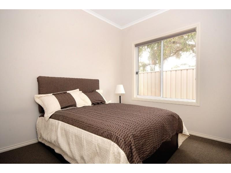 3 Mackenzie Road, Elizabeth Downs SA 5113