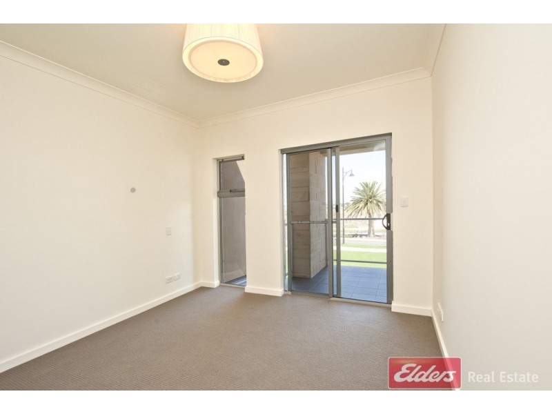 4/83 Augustine Street, Mawson Lakes SA 5095