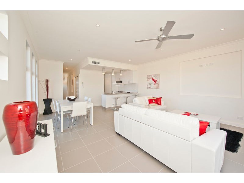86B Cascades Drive, Mawson Lakes SA 5095