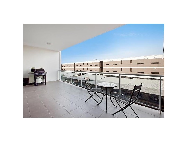 W38/18-28 Main Street, Mawson Lakes SA 5095