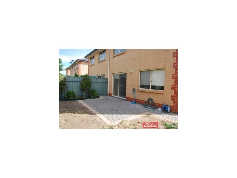 27 Hughes Court, Walkley Heights SA 5098
