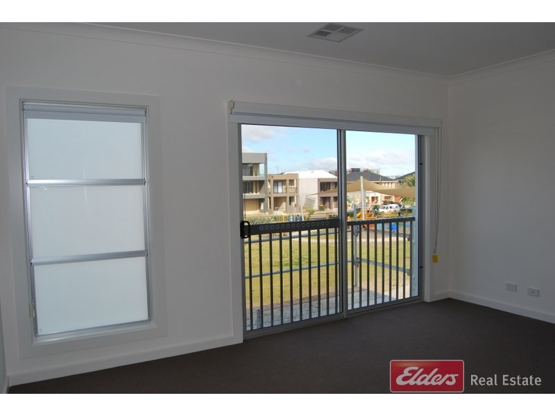 6 Marcella Lane, Mawson Lakes SA 5095