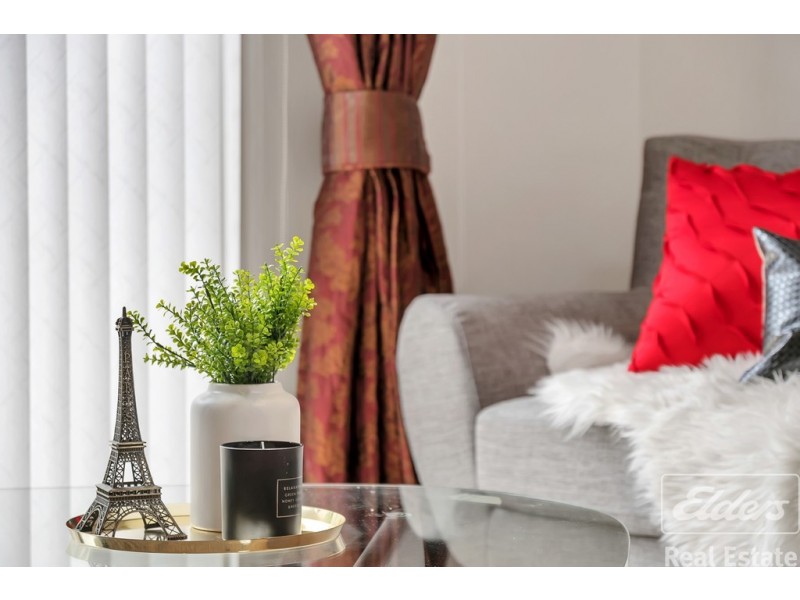 28 Windermere Crescent, Mawson Lakes SA 5095