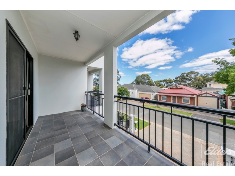 28 Windermere Crescent, Mawson Lakes SA 5095