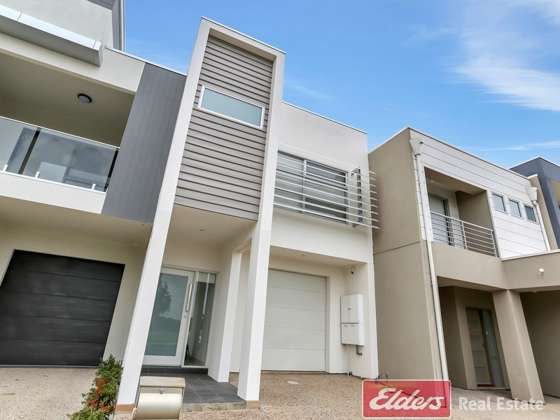 34 Broadwater Crescent, Mawson Lakes SA 5095