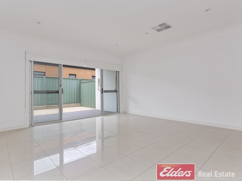 34 Broadwater Crescent, Mawson Lakes SA 5095
