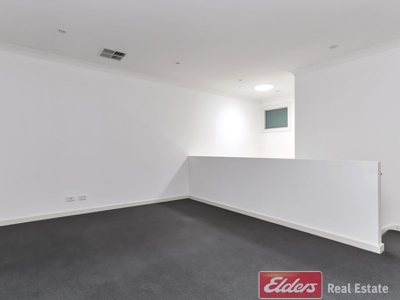 34 Broadwater Crescent, Mawson Lakes SA 5095